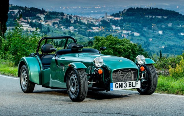 Caterham Seven 160 (1).jpg